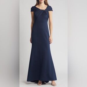 Eliza J Navy Blue Wrap Neckline Scuba Crepe Gown Size 4